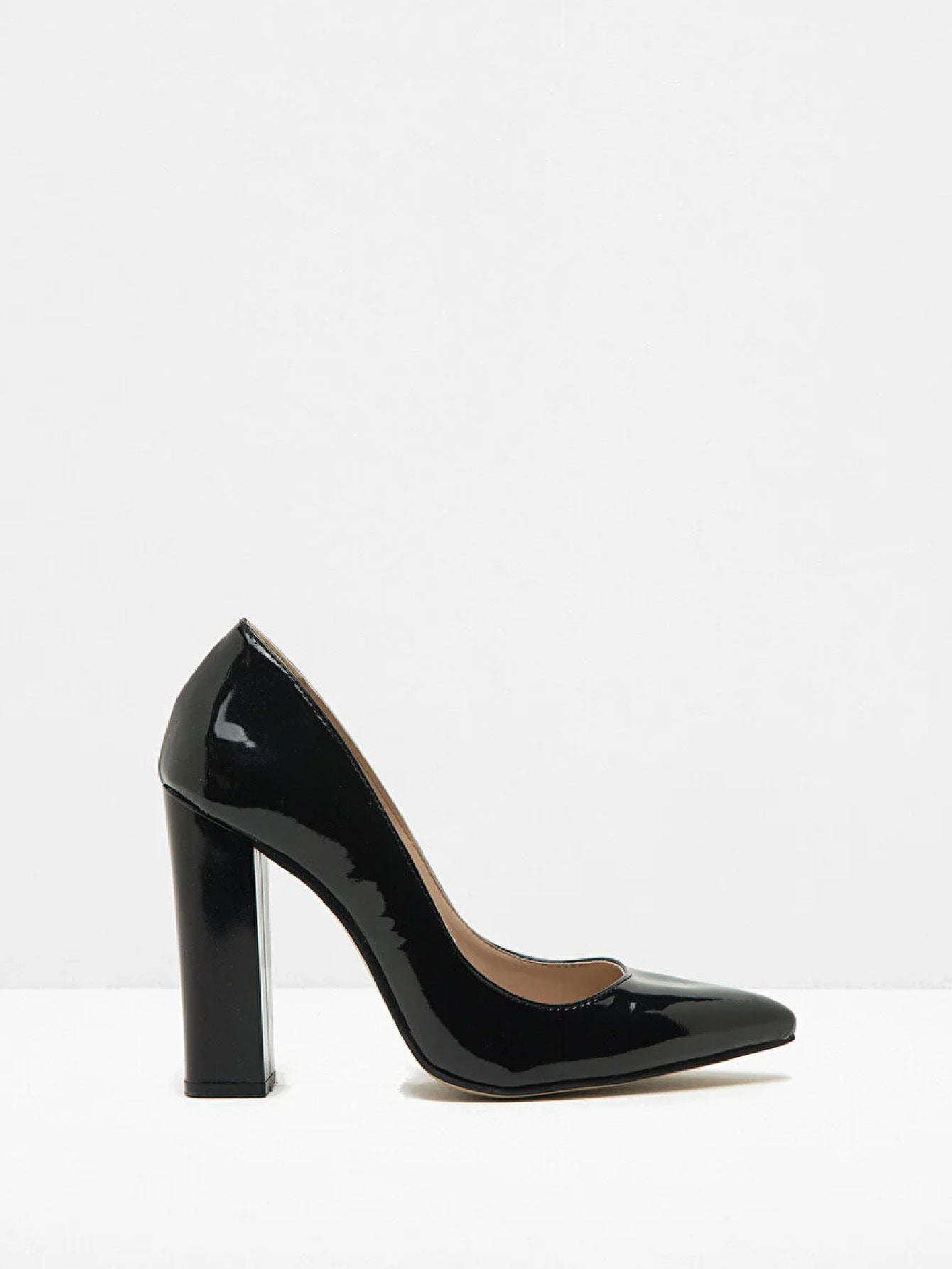 Chunky Heels Leather Pump