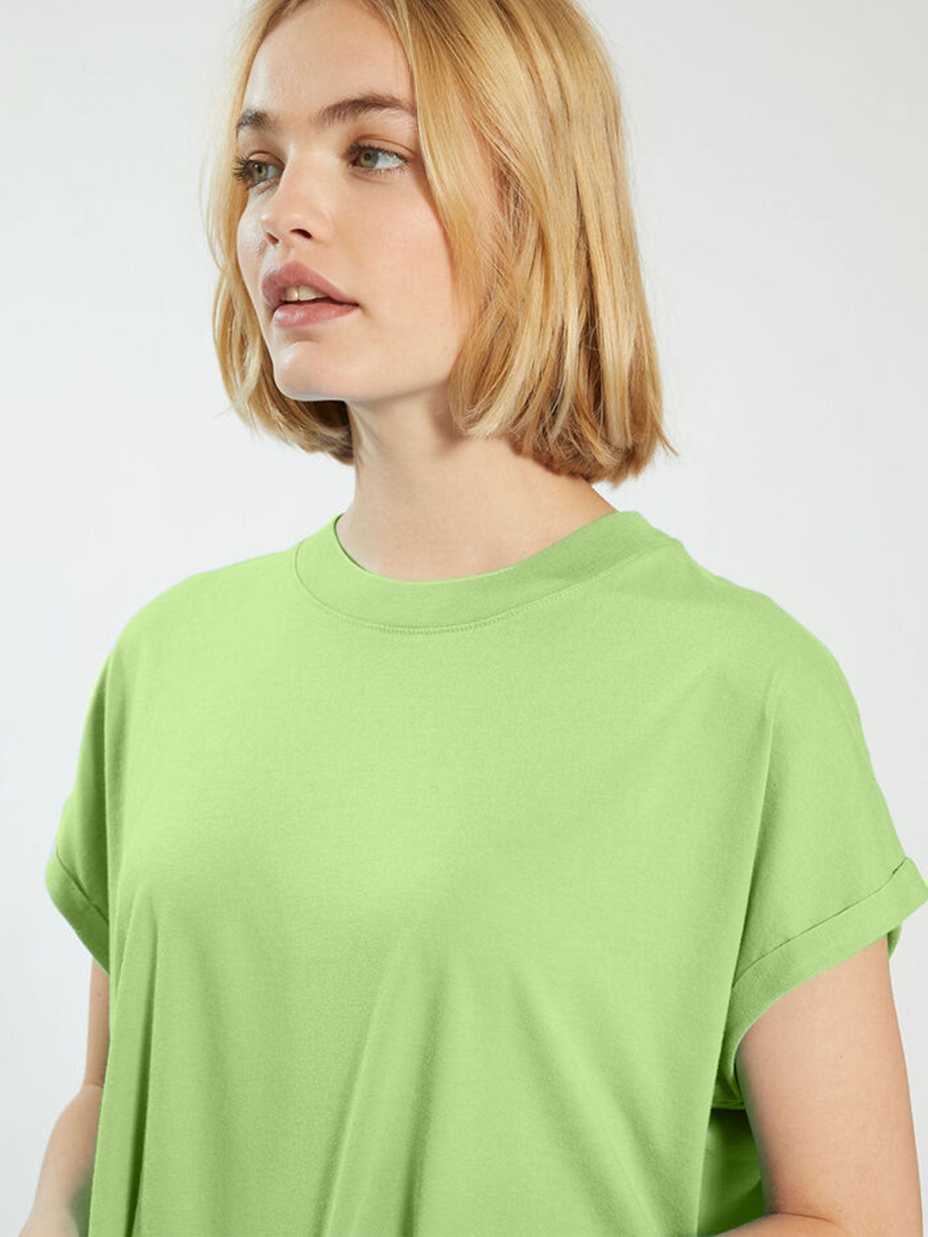 Basics T-shirt Oversize