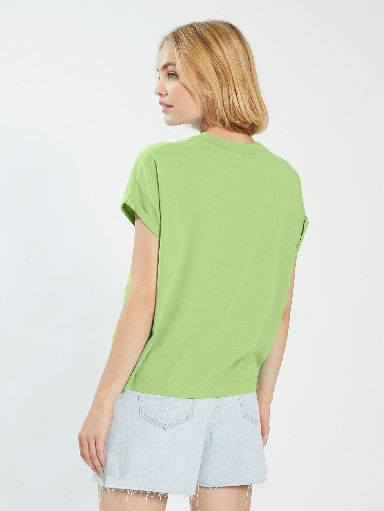 Basics T-shirt Oversize