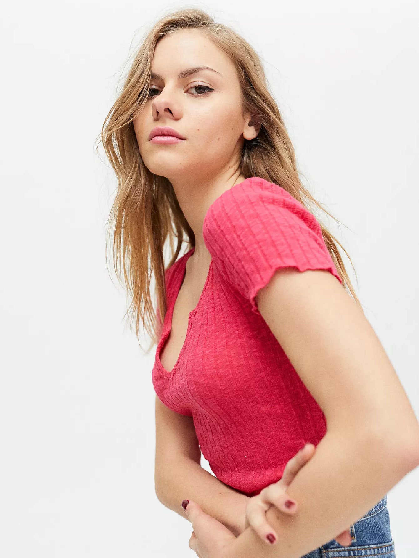 BDG Sandy Notched Neck Tee