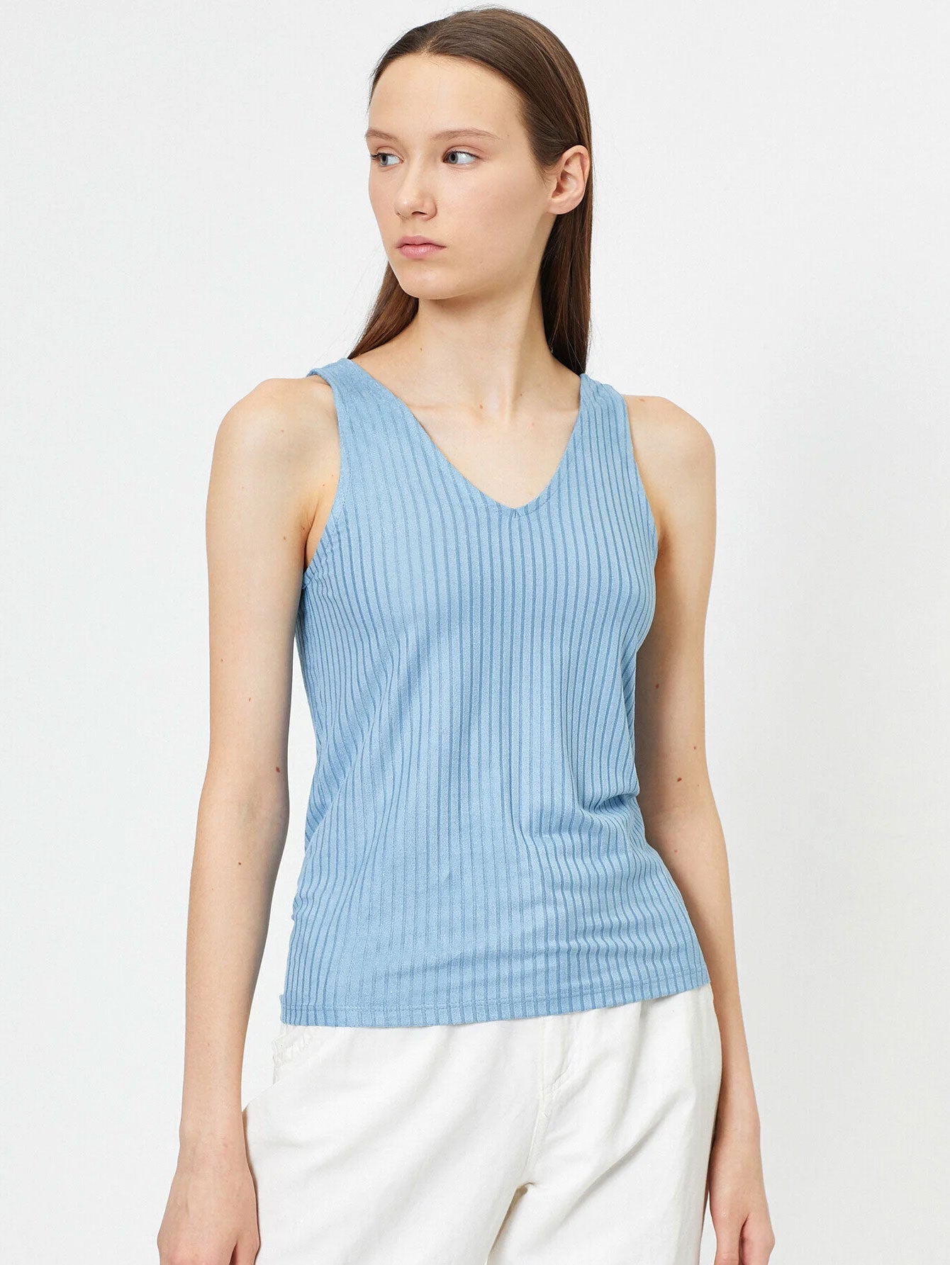 Basics V-Neck Tank Top